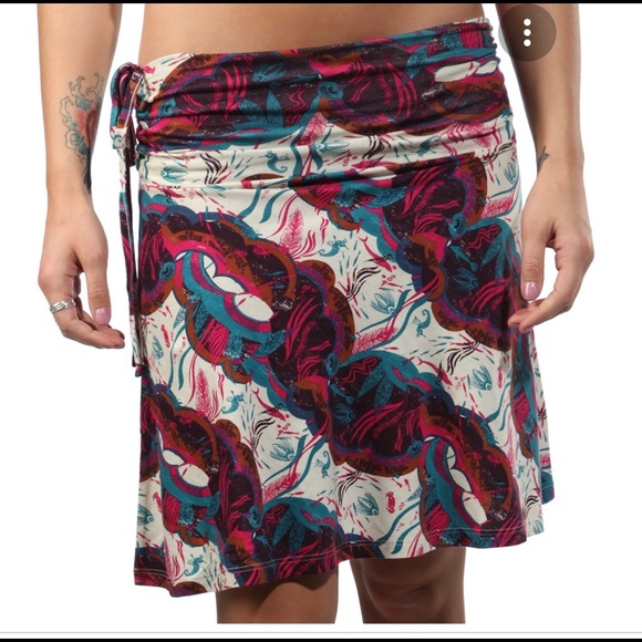 Patagonia Dresses & Skirts - Patagonia Lithia skirt halter top size small